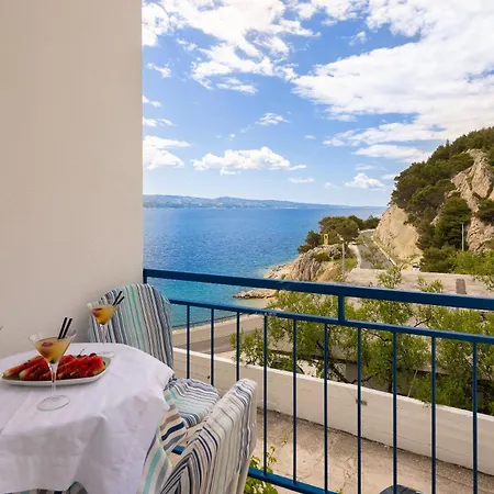 Апартаменты Caleta Seaview - Pool & Jacuzzi Локва-Рогозница