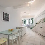 Caleta Seaview - Pool & Jacuzzi Apartman