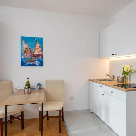 Apartment Caleta Seaview - Pool & Jacuzzi *