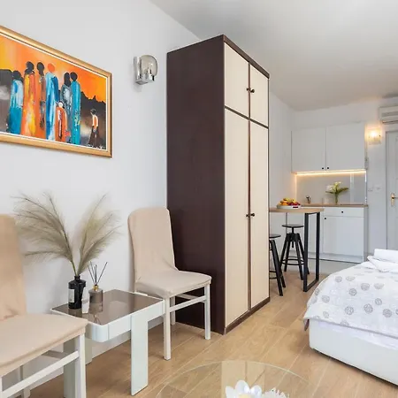 Apartment Caleta Seaview - Pool & Jacuzzi Lokva Rogoznica