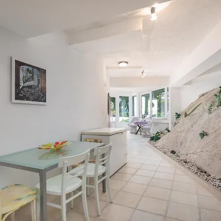 Caleta Seaview - Pool & Jacuzzi Daire