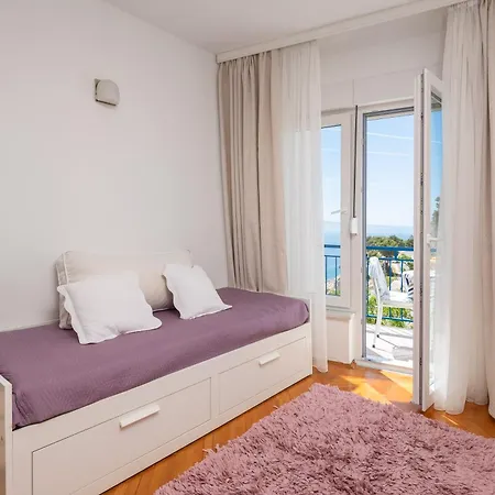 Caleta Seaview - Pool & Jacuzzi Apartment Lokva Rogoznica