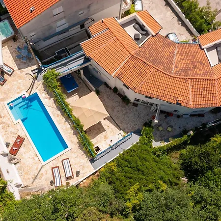Apartment Caleta Seaview - Pool & Jacuzzi