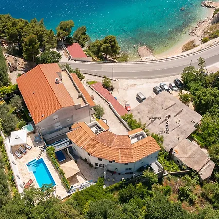 Caleta Seaview - Pool & Jacuzzi Apartment